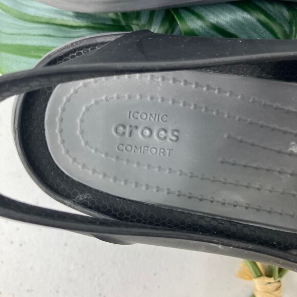 Crocs Black Gray Lightweight Swiftwater Wave Boat Beach Mary Jane Sandal Shoes - Picture 2 of 11